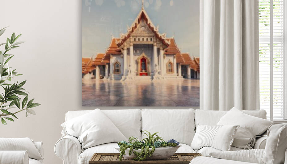 Wat Benchama Bophit by Manjik Pictures