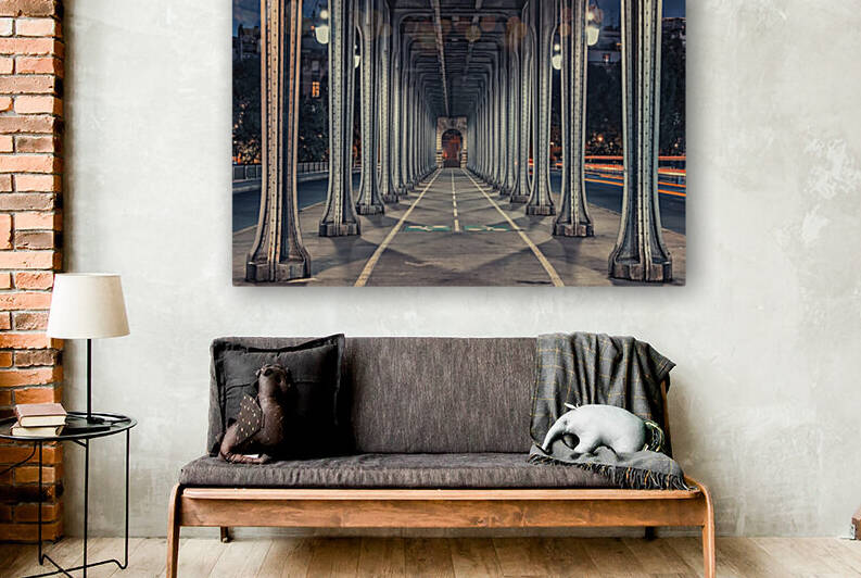 Bir-Hakeim Bridge by Manjik Pictures