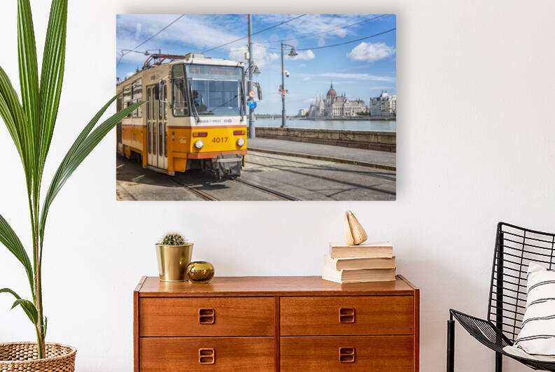 Budapest City by Manjik Pictures