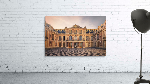 Versailles Wall Preview