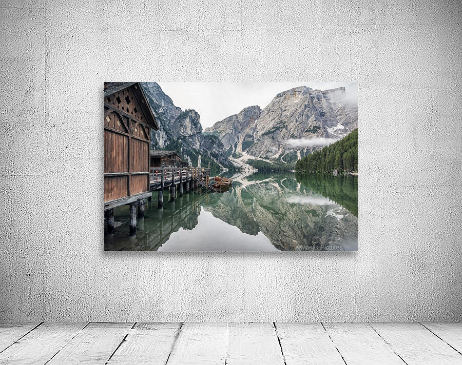 Braies reflection Wall Preview