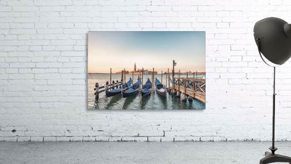 Gondolas Wall Preview