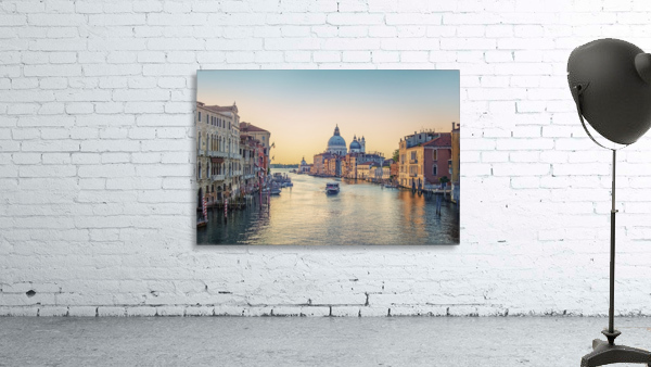 Romantic city Wall Preview