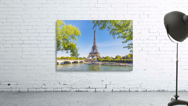 Summer in Paris Wall Preview