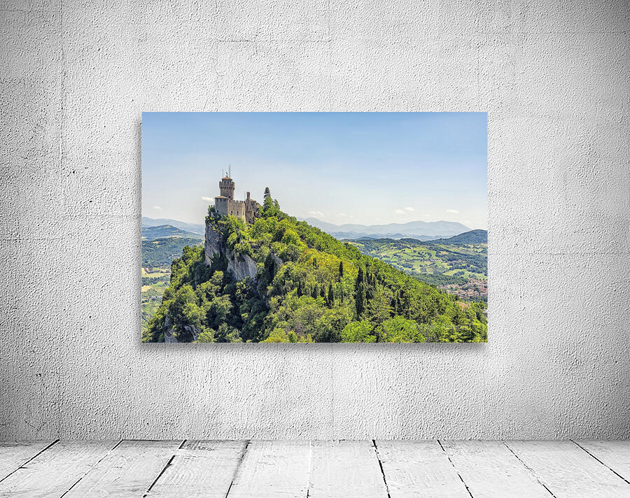 San Marino Wall Preview