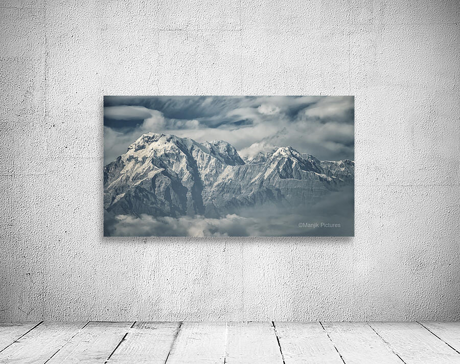Annapurna Mountain Range Wall Preview