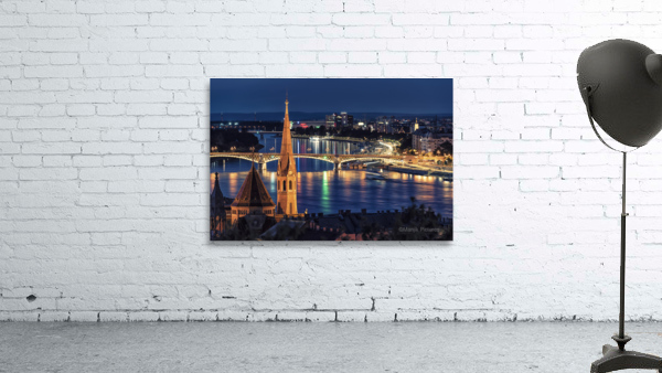 Budapest By Night Wall Preview