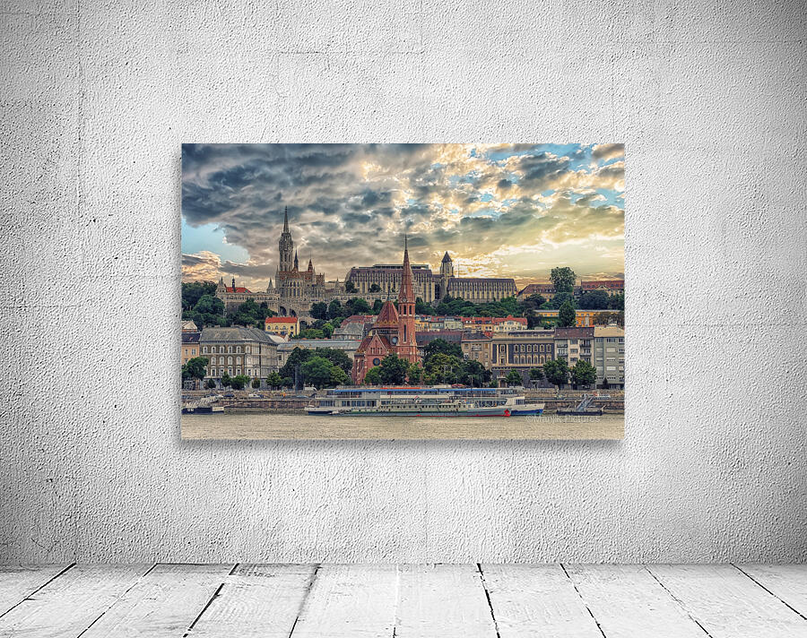 Budapest in the evening Wall Preview