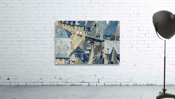 Dinan Roofs Wall Preview
