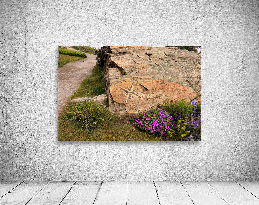 Compass Rock Wall Preview