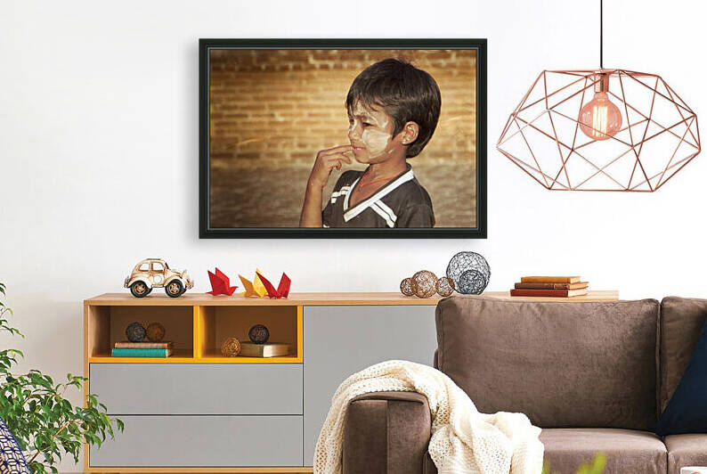Myanmar boy by Alain Beaudouard