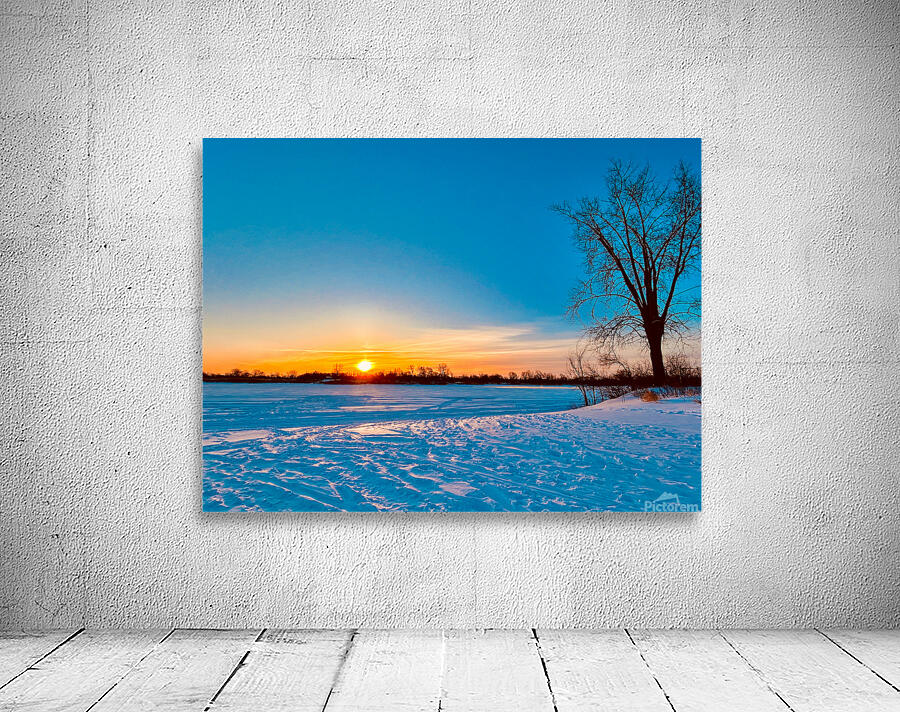 Sunrise in winter Wall Preview