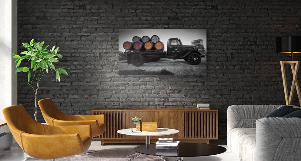  St Clair Winery Truck 20190602 by Lawrence Costales