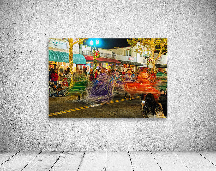 4 Dancers LAR04683 Wall Preview
