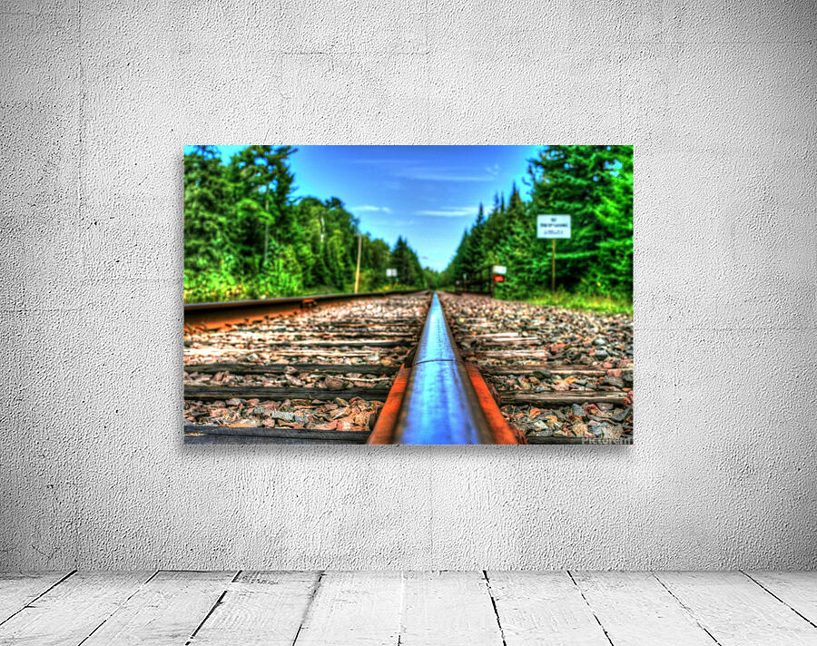 train tracks  Wall Preview