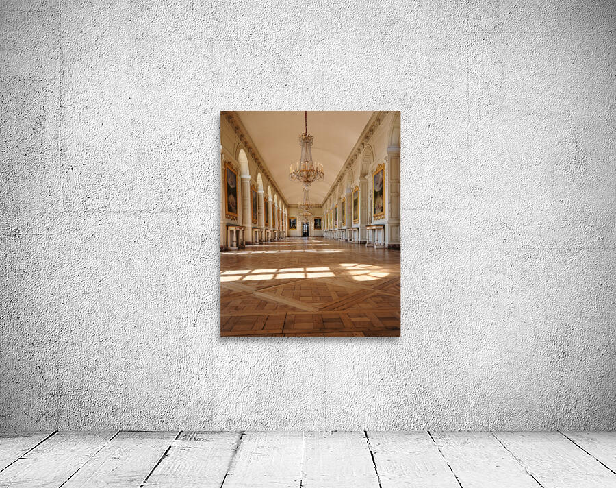 Versailles Wall Preview