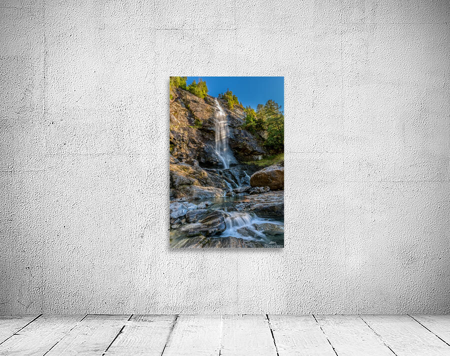 Exstew Falls Morning Wall Preview