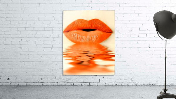 Lips Wave Wall Preview