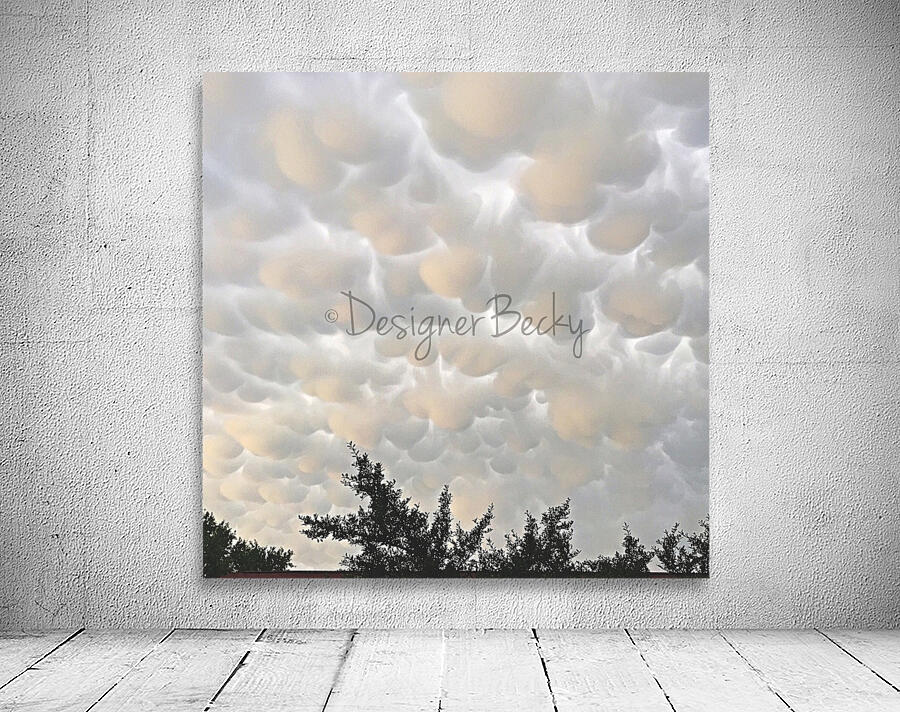 Mammatus Clouds Wall Preview