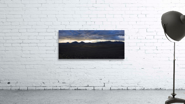 volcanic lands Wall Preview