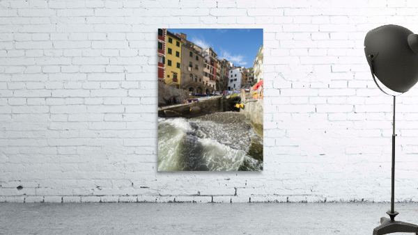 riomaggiore wave Wall Preview