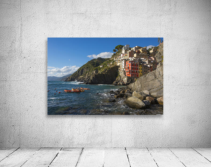 Riomaggiore day time Wall Preview
