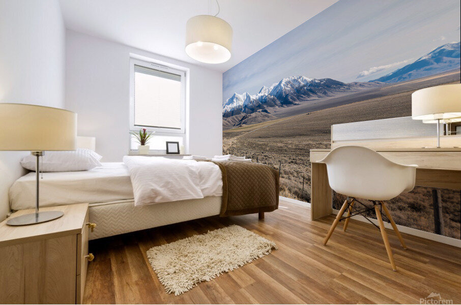 Snow Caps Slow Claps Mural print