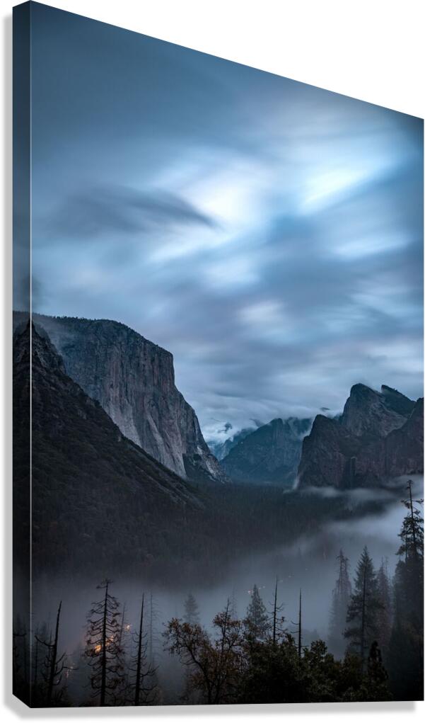 Yosemite Valley Canvas Print