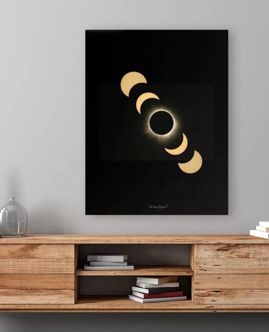 2024 Hamilton Solar Eclipse  by DuSamDigital
