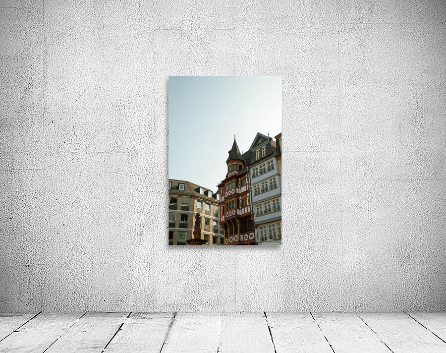 Frankfurt Romerberg Wall Preview