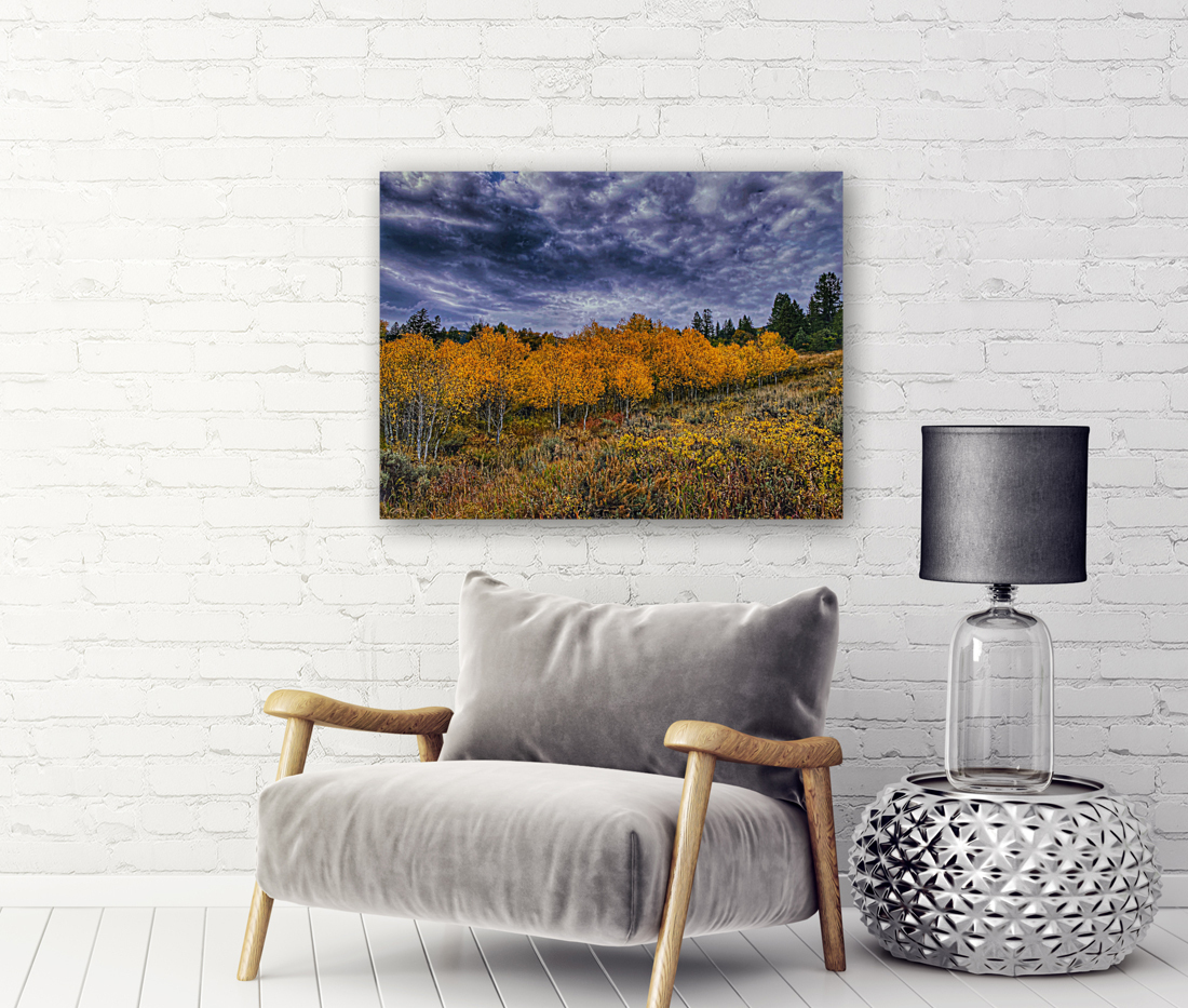Dramatic fall colors Reproduction