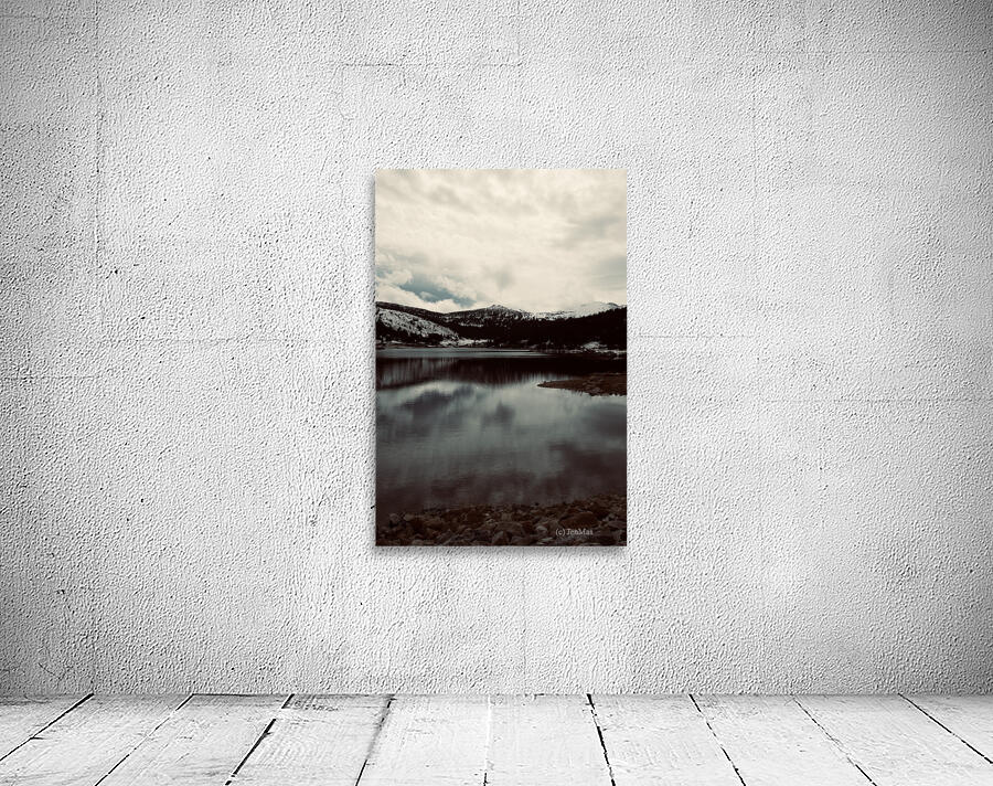 Ivanhoe Lake Wall Preview