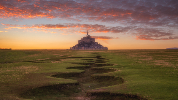Mont Saint Michel France | Dramatic Sunset and Scenic Waterways Téléchargement Numérique