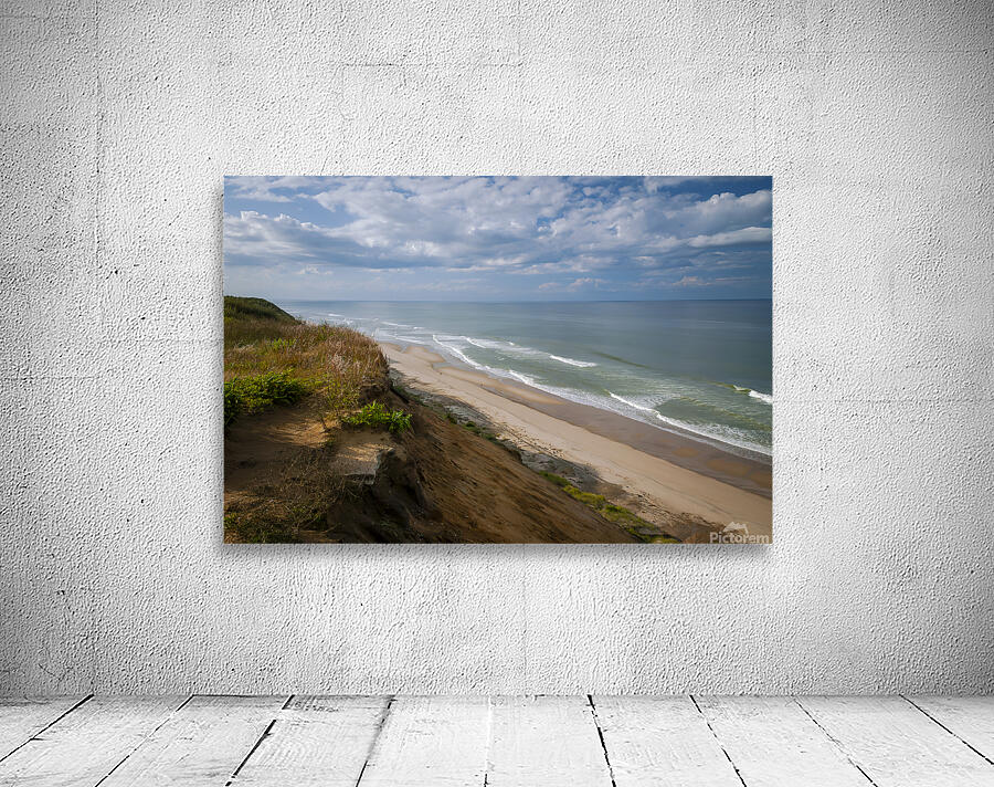 Beach of Cape Cod National Seashore Below Sandy Cliffs in Massachusetts ...