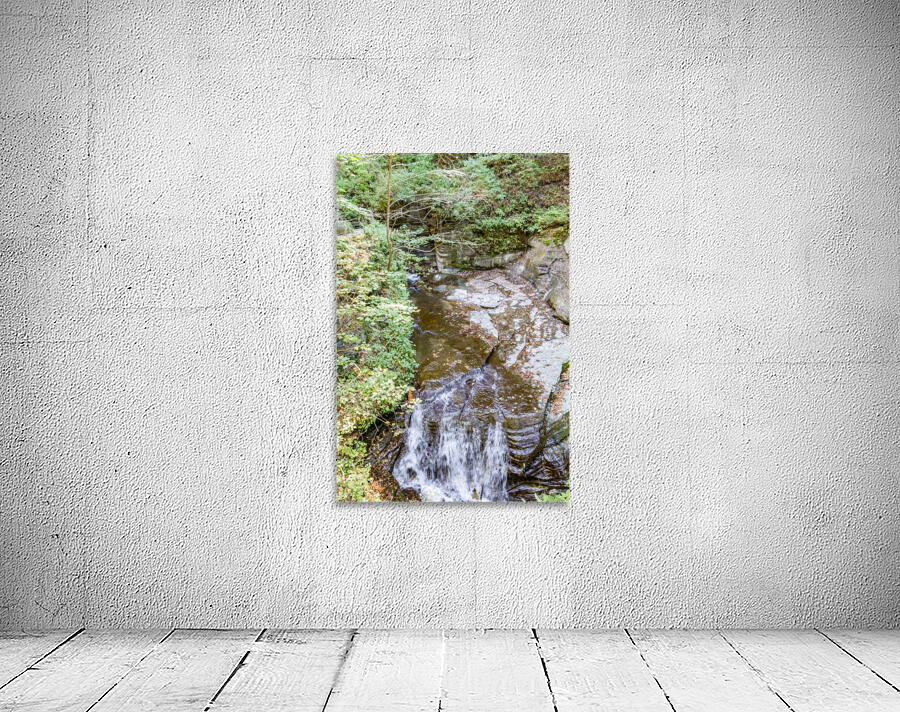 Eagle Cliff Falls 4 Wall Preview
