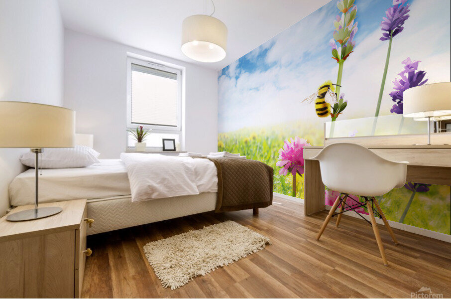 Busy bee Mural print