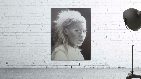 YOLANDI VISSER Wall Preview