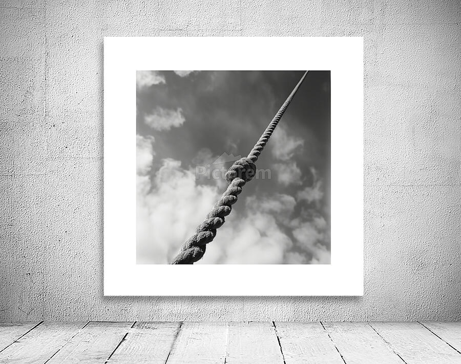 Rope hung from the sky Wall Preview