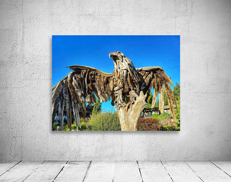 Driftwood Eagle Wall Preview