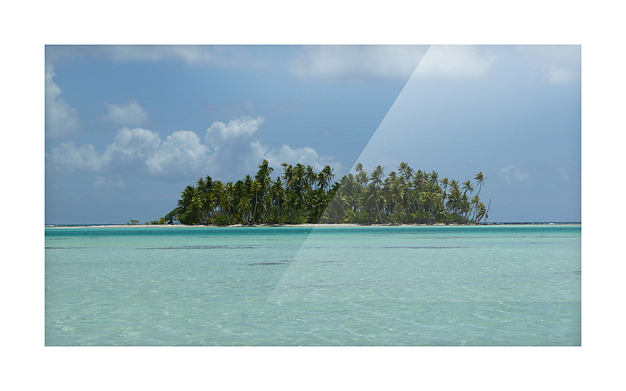 French Polynesia - Rangiroa Blue lagoon motu 1 Picture Frame print