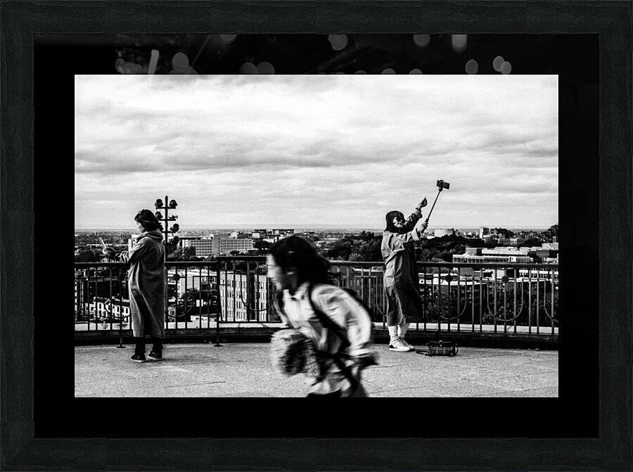 Egoportrait sur le Mont-Royal Picture Frame print