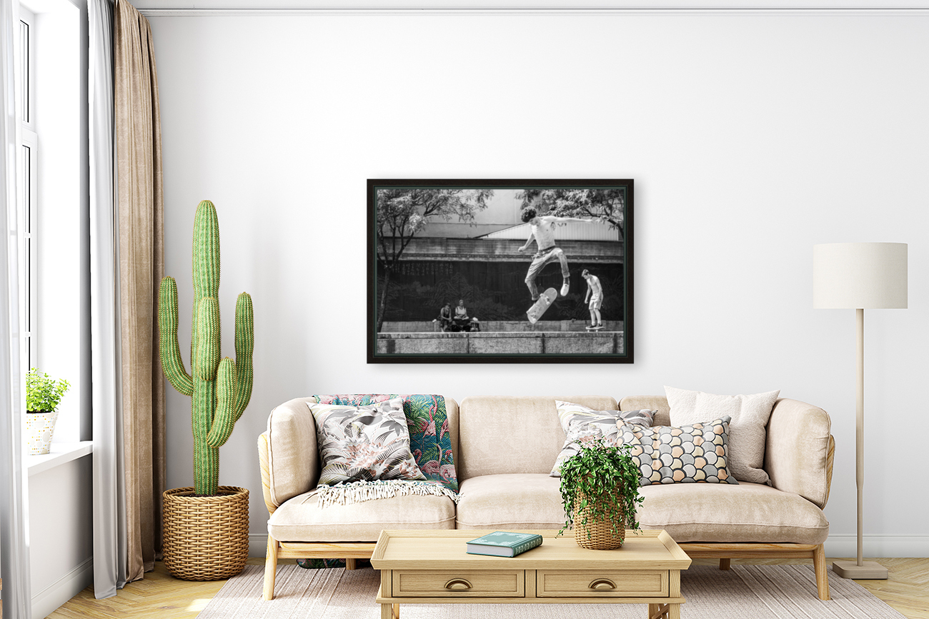 Sur la place - Montreal Reproduction