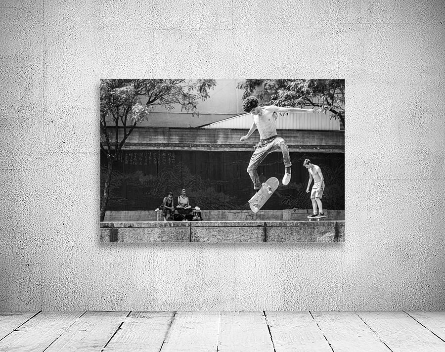 Sur la place - Montreal Wall Preview