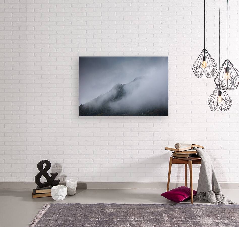 Misty peaks Reproduction