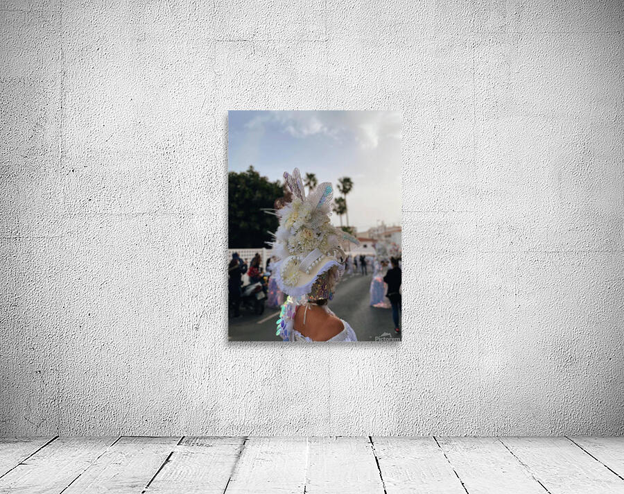 Carnaval Headpiece Wall Preview