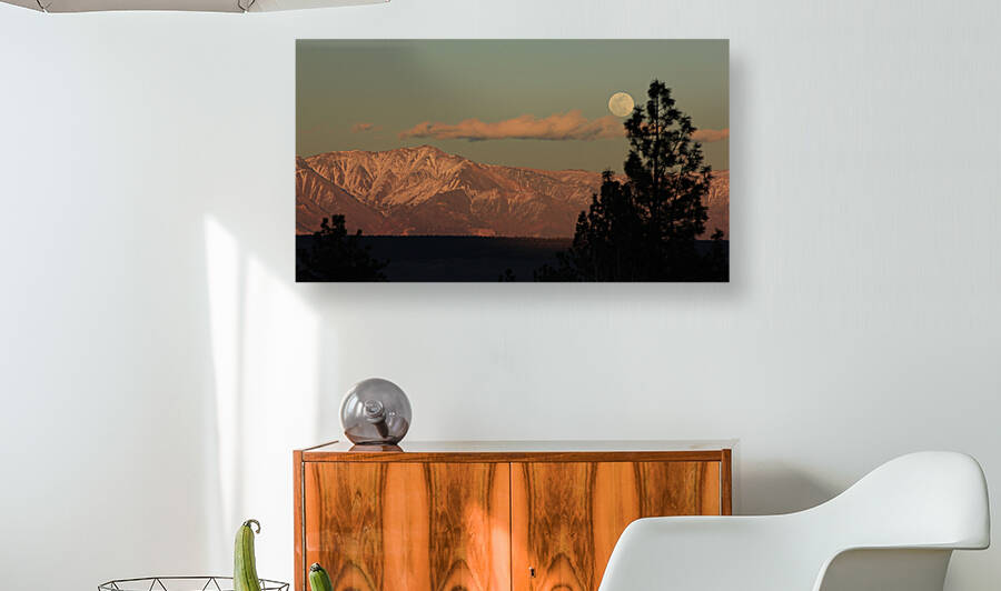Moon Full Rising Reproduction