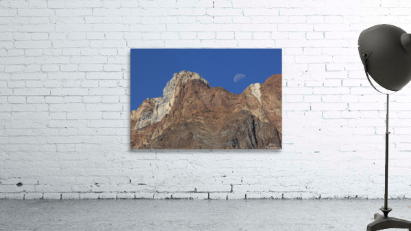 Moon Mt. Baldwin Wall Preview