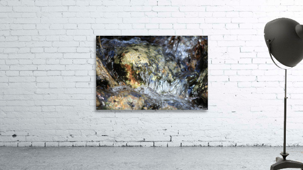 Water Flowing Wall Preview