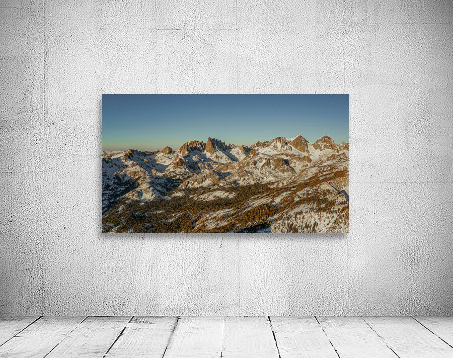 Ritter Range Wall Preview