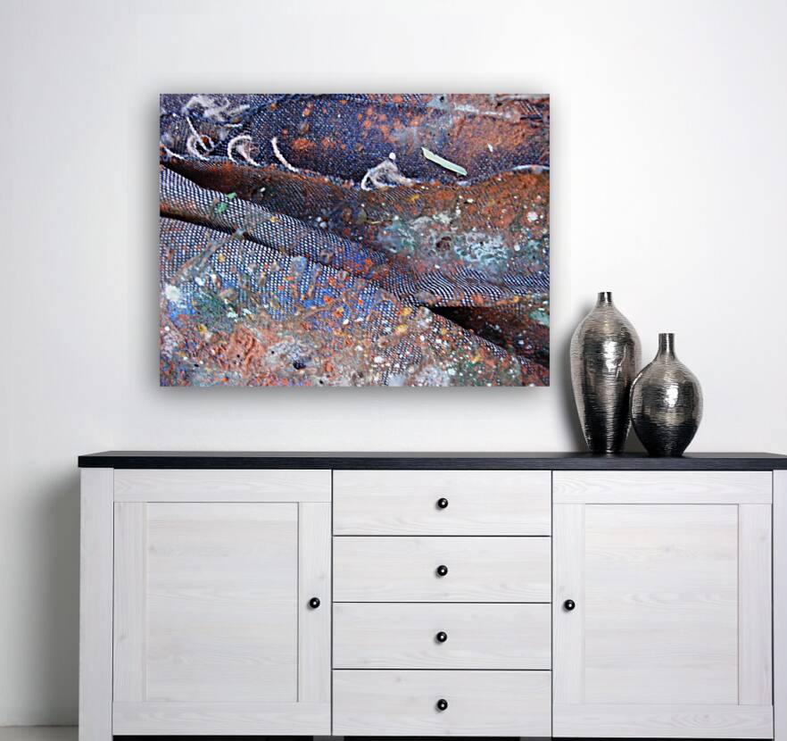 Textures of Time: Decay and Renewal Reproduction